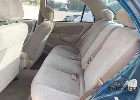 1998 Toyota Corolla Ve/Ce/Le z USA, uszkodzony, nr VIN 2T1BR12E2WC086732